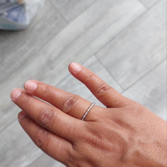 2/$50Thomas Sabo Ring Dots with Little White Stone - Picture 8 of 10